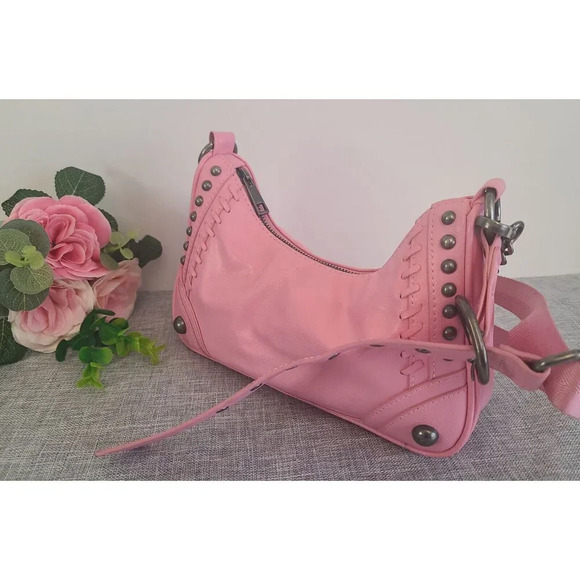 Zara Handbags - Zara Hot Pink Shoulder/ Crossbody Bag Small‎